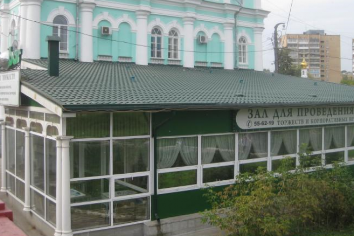 Прокуратура продолжает добиваться сноса пристройки к ресторану «Славутич» Прокуратура продолжает добиваться сноса пристройки к ресторану «Славутич»