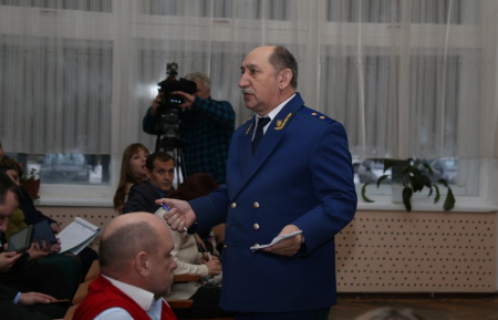 Жители Шаблыкино рассказали врио губернатора и прокурору о проданной дороге